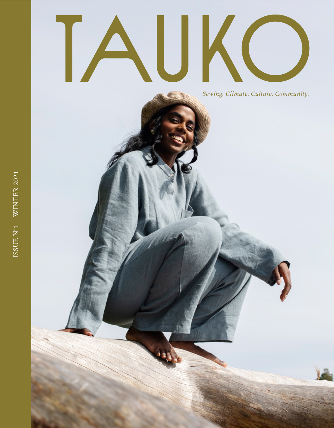 A sewing pattern magazine from Tauko on The Fold Line. A magazine with 12 patterns to make, such as jumpsuits, dresses, hats, capes, cardigans trousers, shorts, bags and tops, fitting all sizes and body shapes.