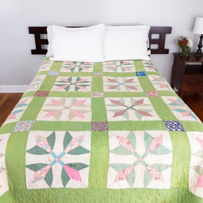Quiltfolk Foundry pattern writer Deb Finan has created easy-to-follow instructions and clear diagrams so whether you’re a beginner quiltmaker or have more experience, there’s something for you in every Foundry pattern.