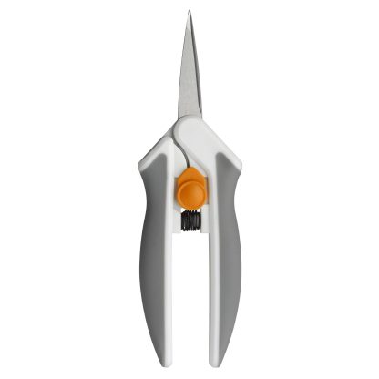 Photo of the Easy Action Micro-Tip Softgrip Snips (16 cm) from Fiskars on The Fold Line. Snips ideal for detailed cutting in tight spaces with ultra sharp stainless steel blades and a unique spring action design.